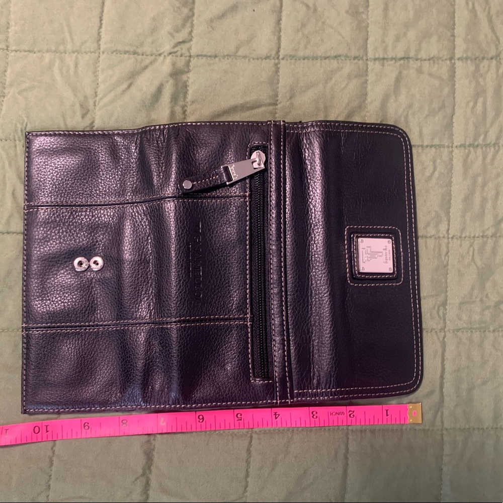 Wallet - Picture 6 of 9